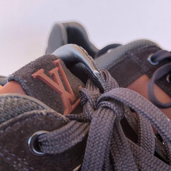 Louis Vuitton Round-Toe Low-Top Sneakers Size 7.5 - Picture 9 of 12